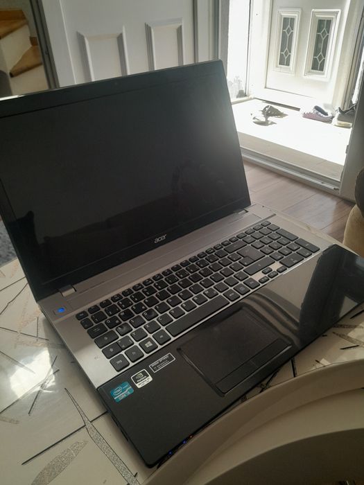 Leptop Acer aspire