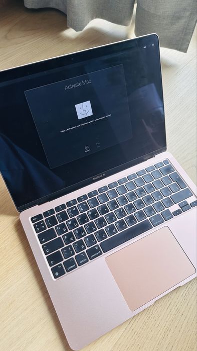 Apple MacBook Air M1 (13-inch, 2020) – Rose Gold | Stare bună | Cutie originală