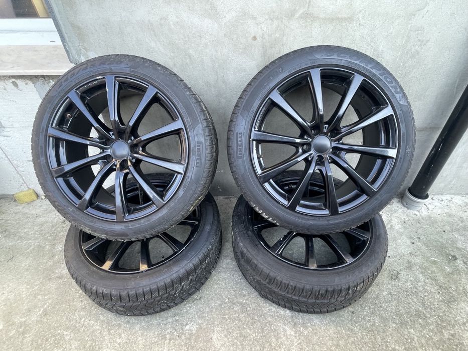 4 cauciucuri Pirelli Scorpion Winter+4 jante- a 5 a bonus