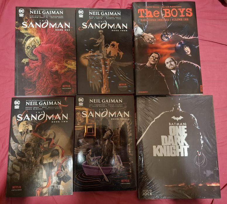 Комикси/графични романи