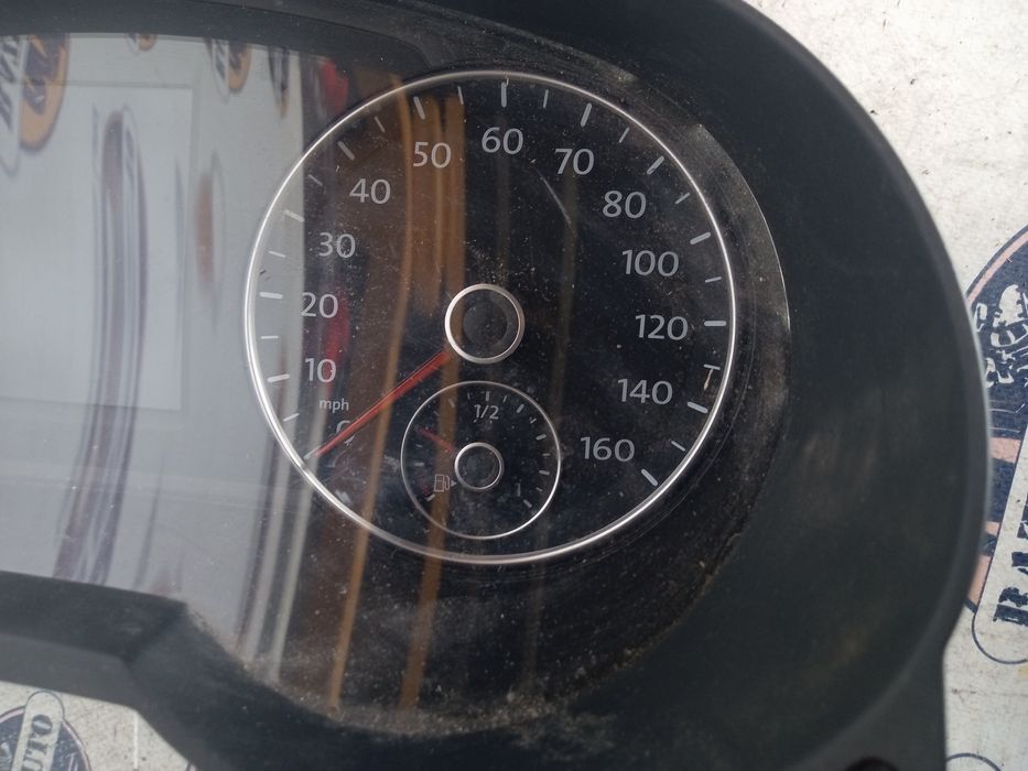 ceasuri bord uk  volkswagen sharan motorina 2012
