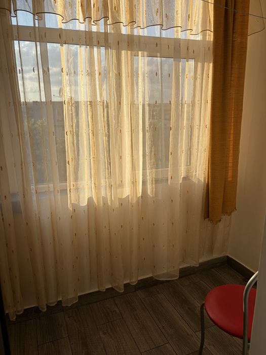 Inchiriez apartament 2 camere!
