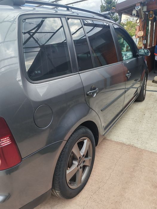 De vânzare Volkswagen Turan