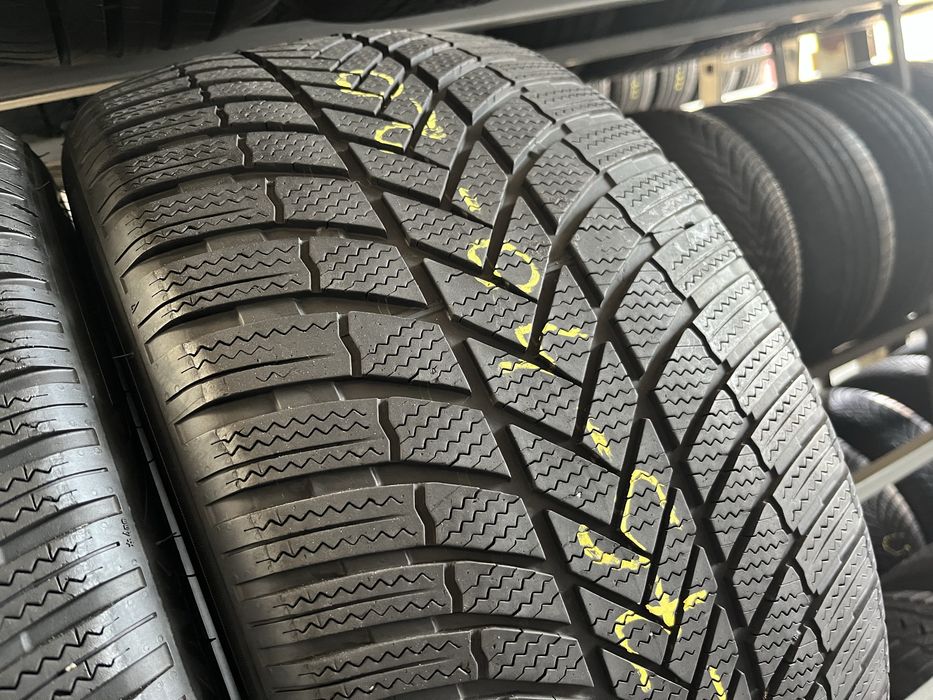 Anvelope 275/40/20 Bridgestone M+S 2 buc 3123 dot
