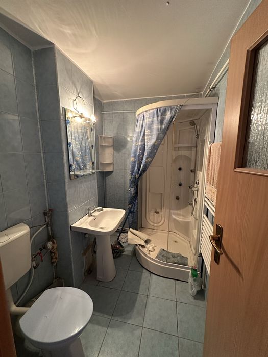Apartament în Rovine zona Nicolae Iorga,Centrala termica proprie,0760524134,An constrctie bloc 1980