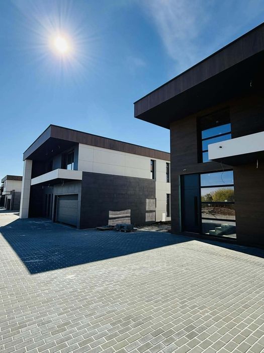 Продава се Къща в Бургас, Сарафово - 400 кв.м за 1200 €/кв.м - Снимка #10