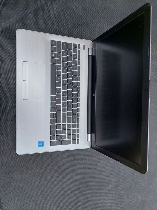 Laptop HP 250 G6 Celeron