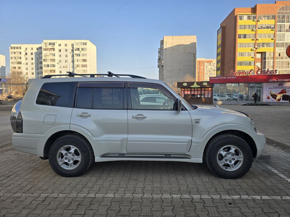 Продаётся Паджеро 3