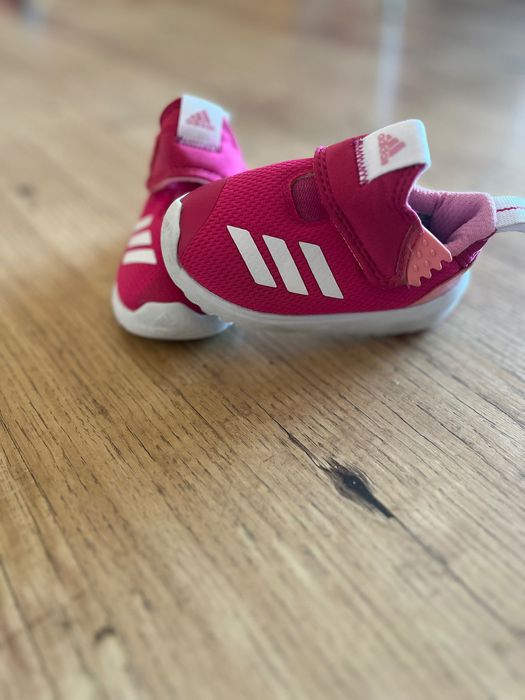 Маратонки Adidas - 20 номер