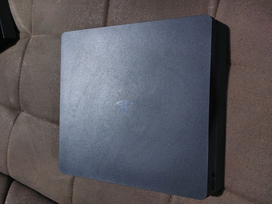 Plesteshinlar sotiladi