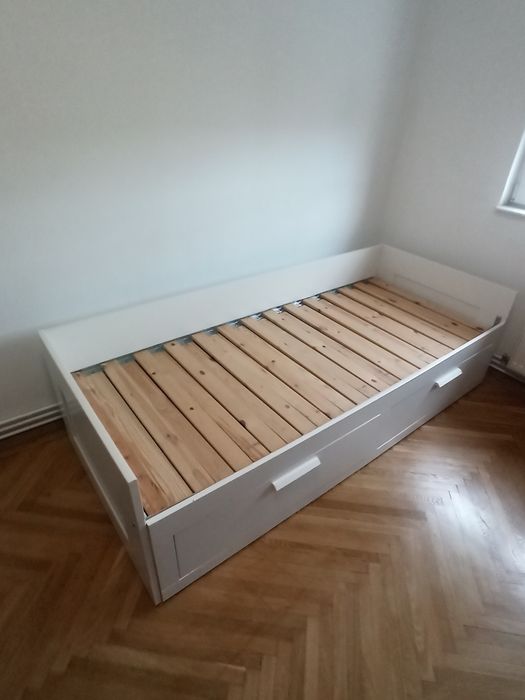 Cadru divan cu 2 sertare, alb, 80x200cm. Pat de o persoană, extensibil