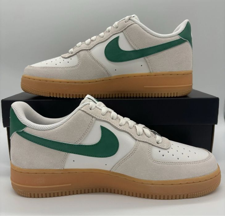 Nike Air Force 1 Low 07 LV8