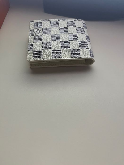 портфейл Louis Vuittion Wallet