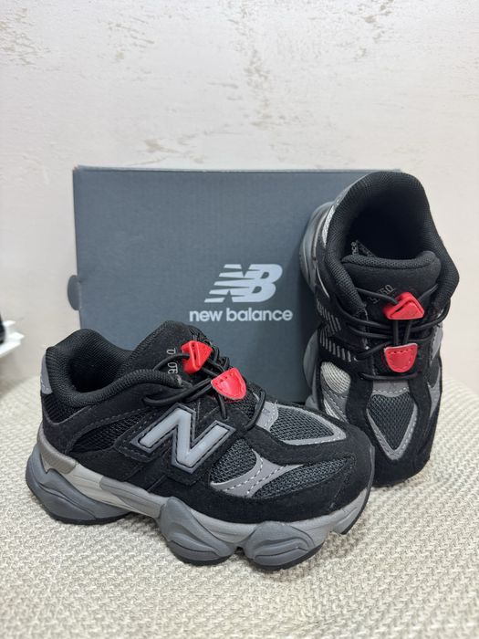 Детски маратонки NEW BALANCE 9060