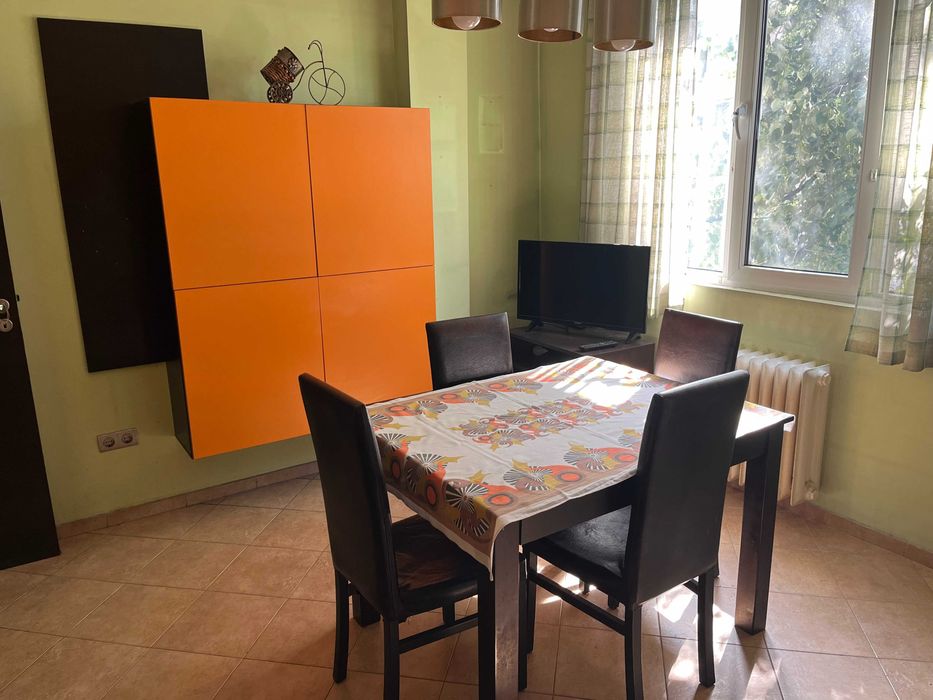 Продава се Тристаен апартамент в София, Красна поляна 2 - 68 кв.м за 2353 €/кв.м - Снимка #1