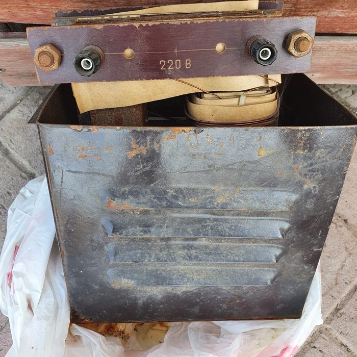 Советский Трансформатор с медью