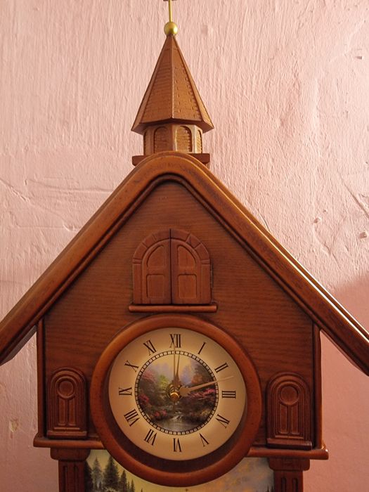 Ceas electronic cu tematica bisericeasca