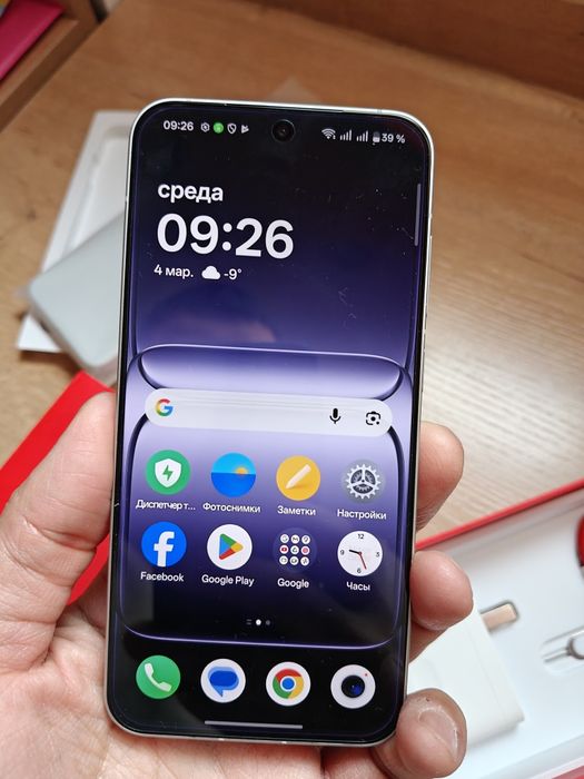 OnePlus 13T, 12/256 gb.