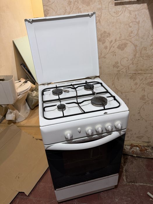 Газ плита indesit