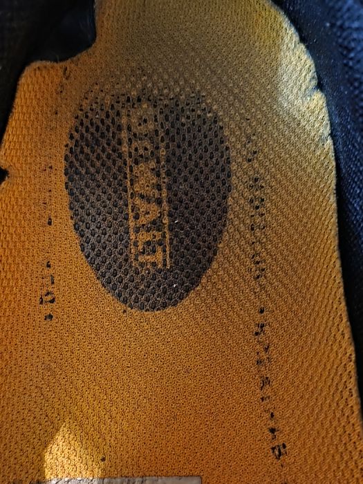 Продам ботинки DeWALT 45