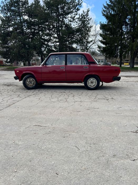 Lada  ВАЗ 2105 1300