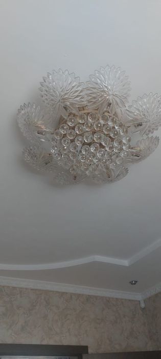 Люстра в гостиную