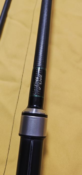 Vând 4 bete bananarods t45 12 ' 3,25lbs