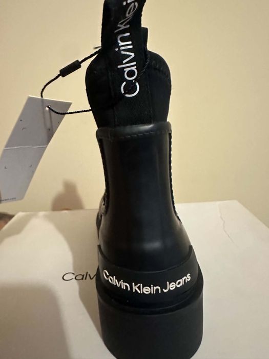 Обувки Calvin Klein