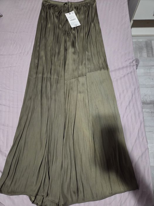 Vand pantaloni zara