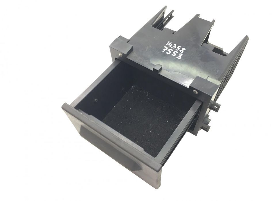 7482257329 Compartimentul de depozitare al bordului RENAULT T (2013-) RENAULT TRUCKS