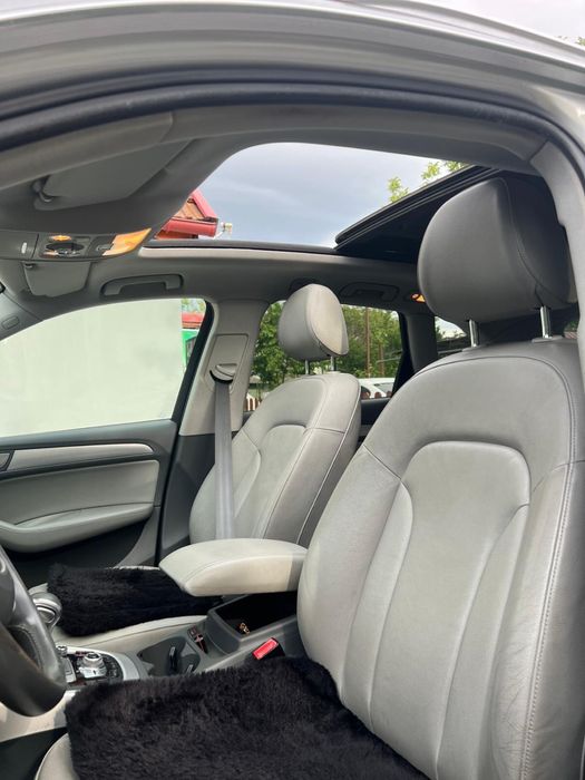 Audi Q5 quattro 2013