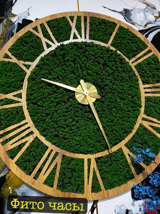 Фито стена и фито часы. Искусственные растения и деревья
