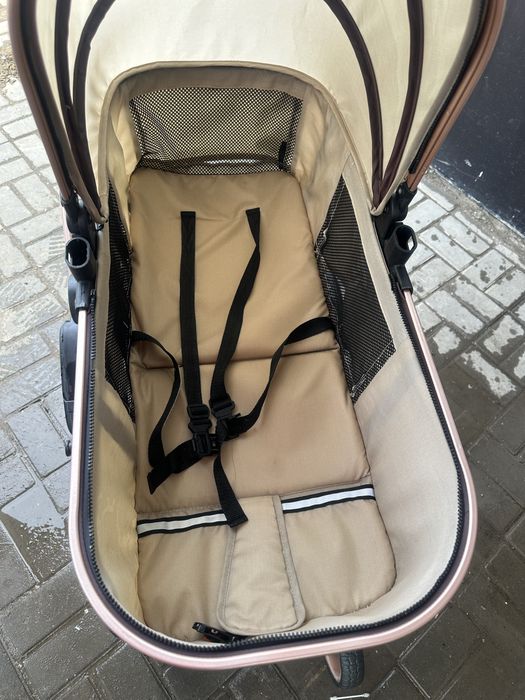 Продам детскую коляску