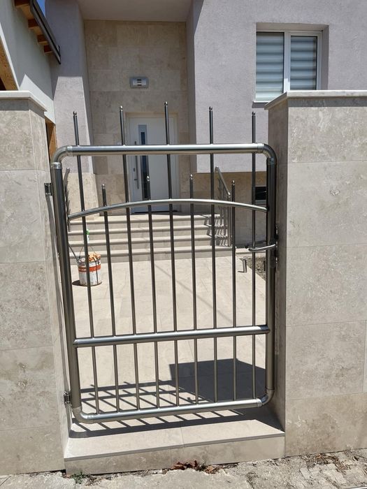 Алуминиеви и Стъклени парапети Варна