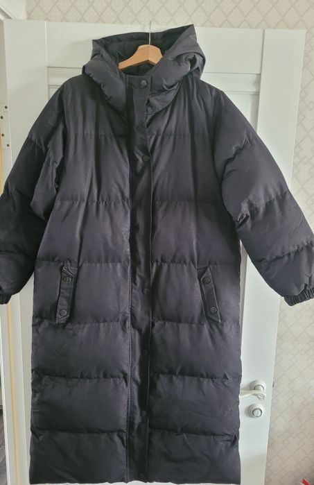 Продам зимние куртки