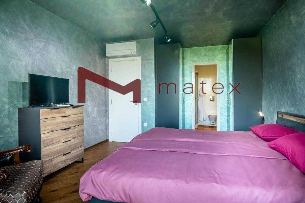 Тристаен апартамент Чайка с Гараж-Кателиев