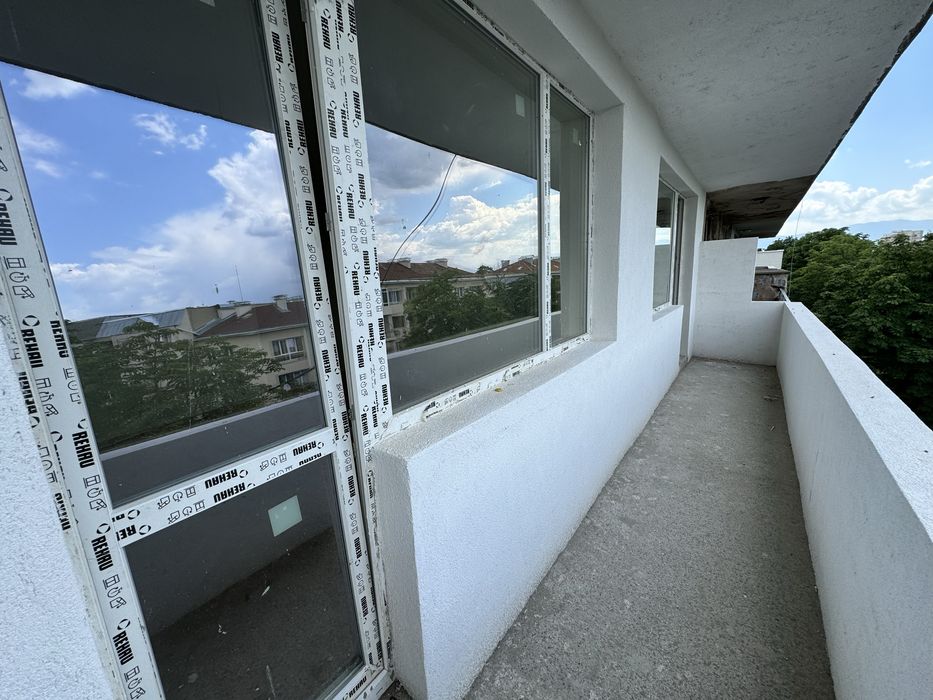 Продава се Двустаен апартамент в Пазарджик, Идеален център - 61 кв.м за 1230 €/кв.м - Снимка #5