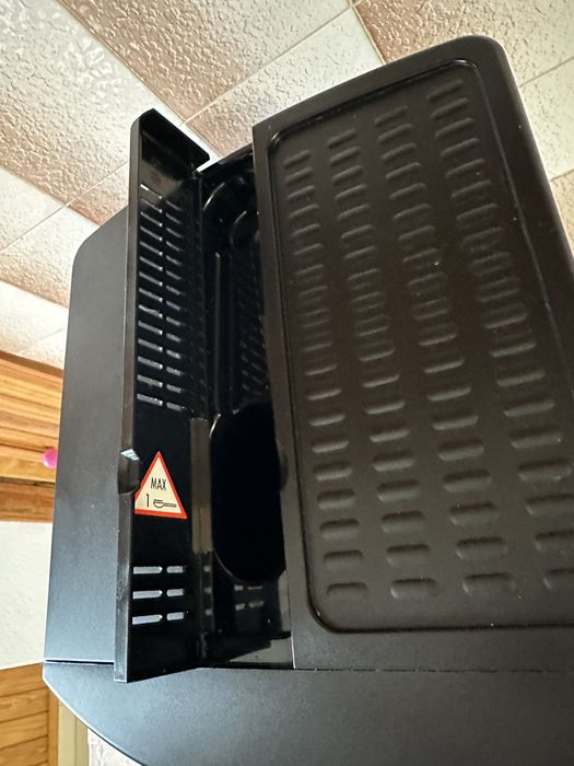 Delonghi Magnifica - ESAM3000.B