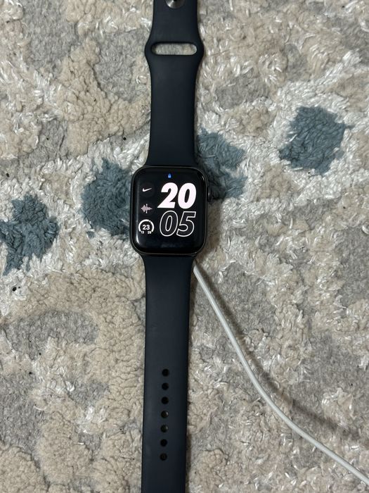 Продам apple watch эпл вотч