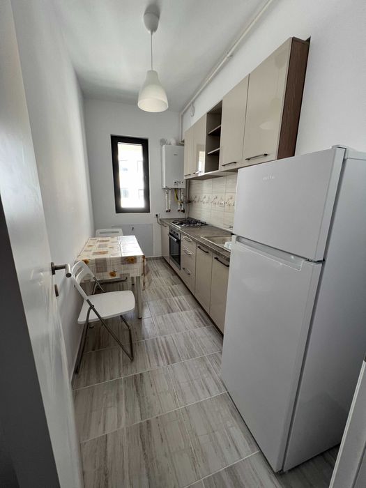 Ofer spre inchiriere garsoniera sector 4