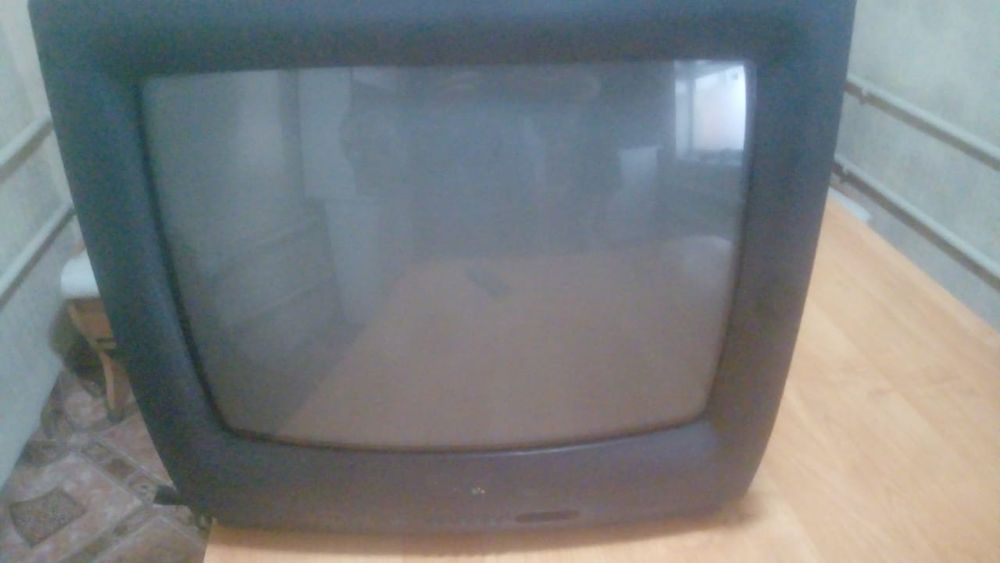 Продам телевизор  LG