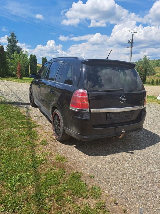 Opel Zafira 1.9 Diesel 7 locuri an 2006