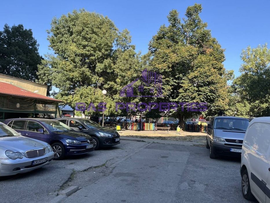 Продава се Тристаен апартамент в София, Сердика - 113 кв.м за 1859 €/кв.м - Снимка #11