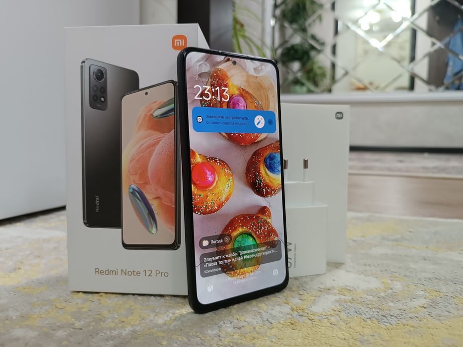 Xiaomi Redmi Note 12 Pro / 256GB.