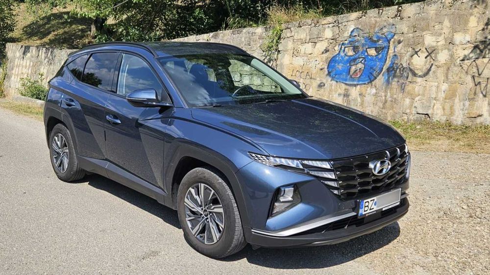 Hyundai Tucson NX4 2WD 6MT STYLE+ 1.6 T-GDi 150 CP, an fabricatie 2022, primul proprietar, mașină ținută în garaj