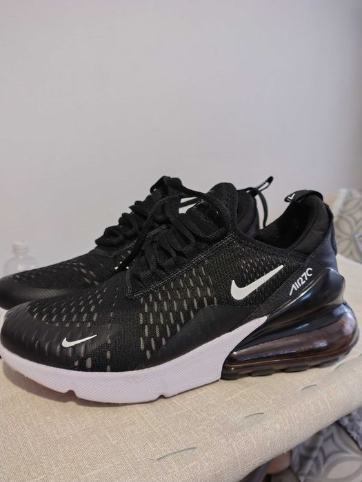Nike Air Max 270 25 см