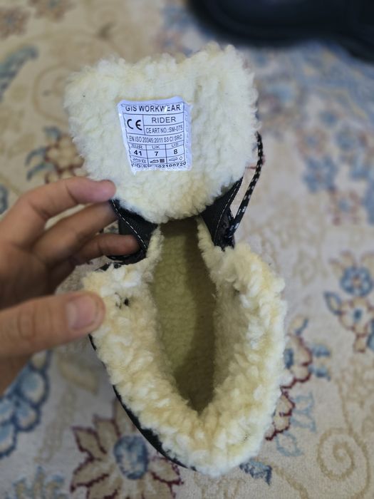 Зимнии спец ботинка 41 размер