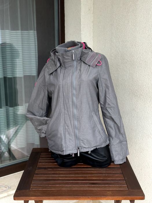Дамско яке / ветровка SuperDry (Windcheater) - размер L, Отлично състояние