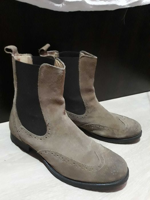 Ghete dama din piele întoarsă