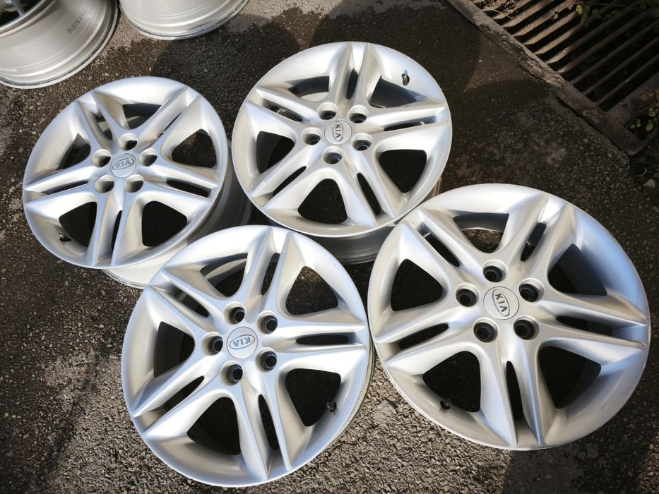 17" оригинални алуминиеви джанти за Kia/Hyundai.